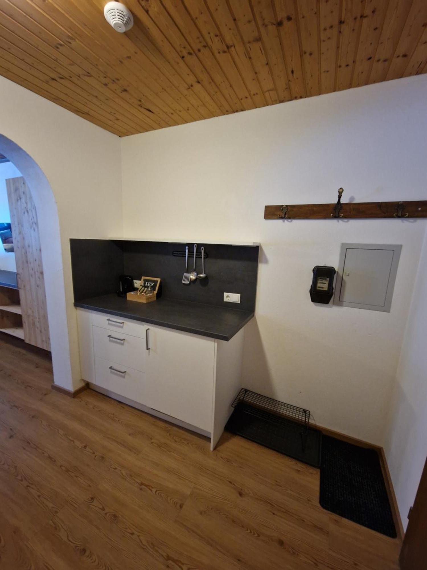 Garni Baerenwirt Bed & Breakfast ลอยทัช ภายนอก รูปภาพ